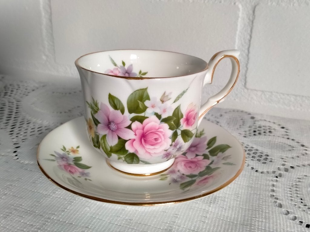 Engelse kop en schotels Duchess 2 st., Ophalen of Verzenden