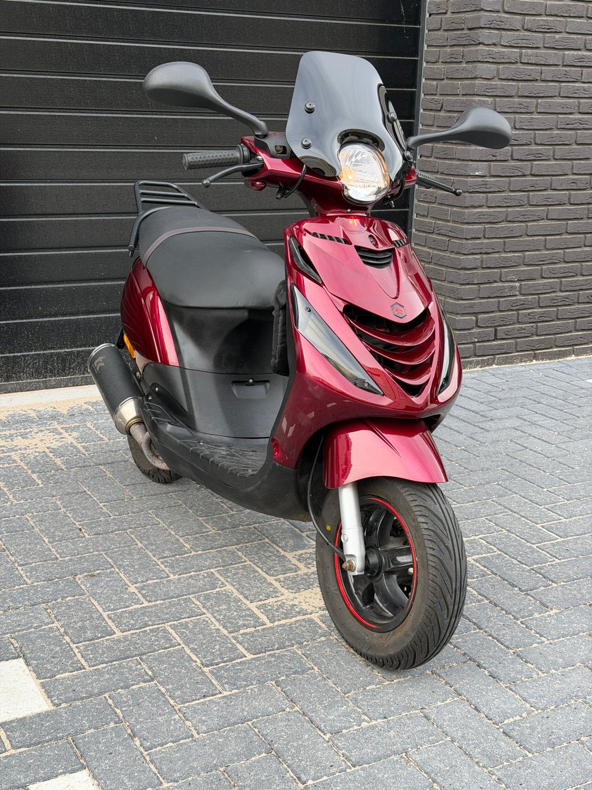 Piaggio Zip E4 2020 | Malossi 80cc| Dark Wine Red| Turbokit, Ophalen
