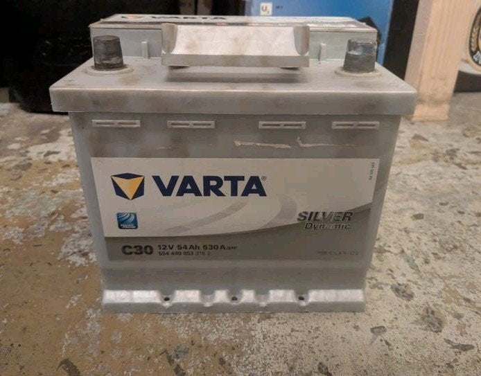 Varta Silver Dynamic C30 54Ah 530A 12v accu, Ophalen of Verzenden, Gebruikt, BMW