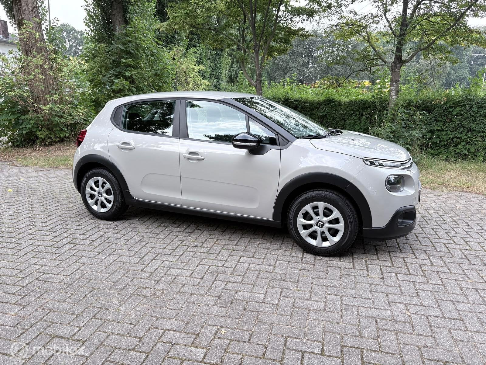 Citroen C3 1.2i Feel | 5DRS | 75.000KM | AIRCO | CRUISE |, 450 kg, Euro 6, 1199 cc, 82 pk