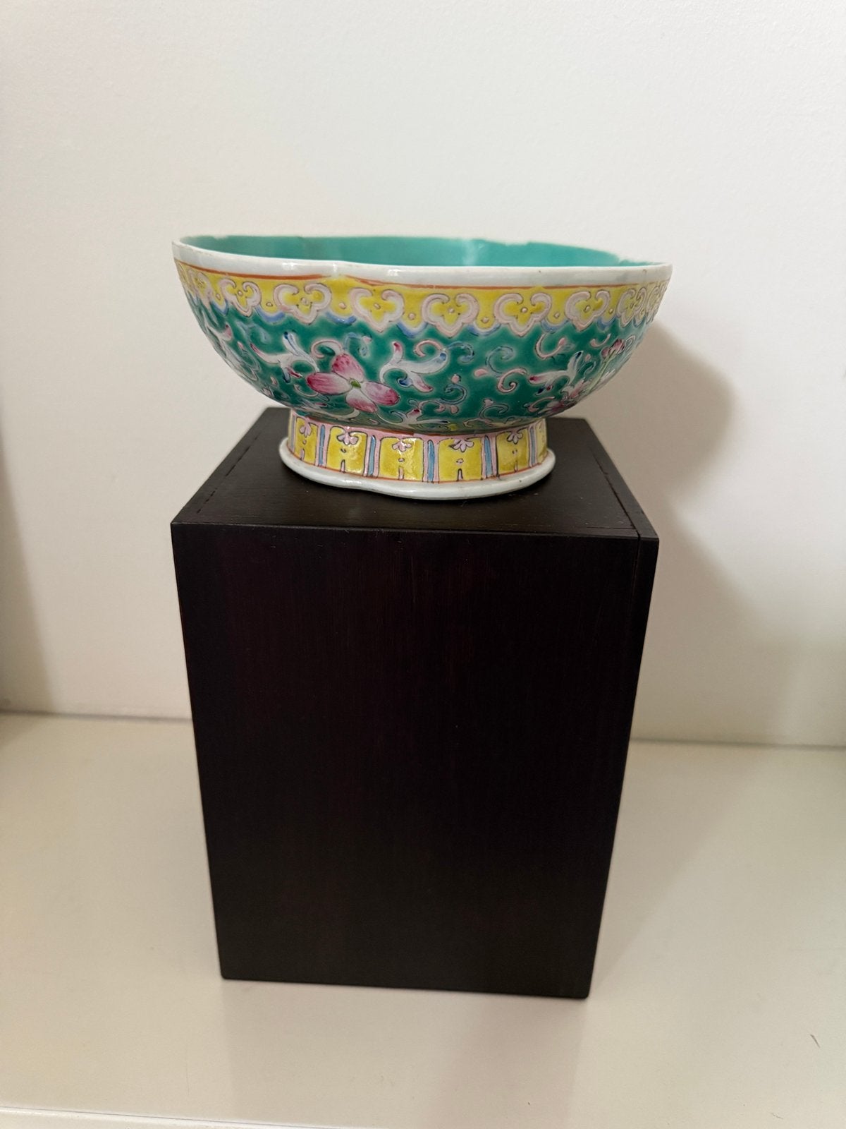 Antieke Chinese Famille Rose-kom turquoise ca.1900-1925, Antiek en Kunst, Ophalen of Verzenden