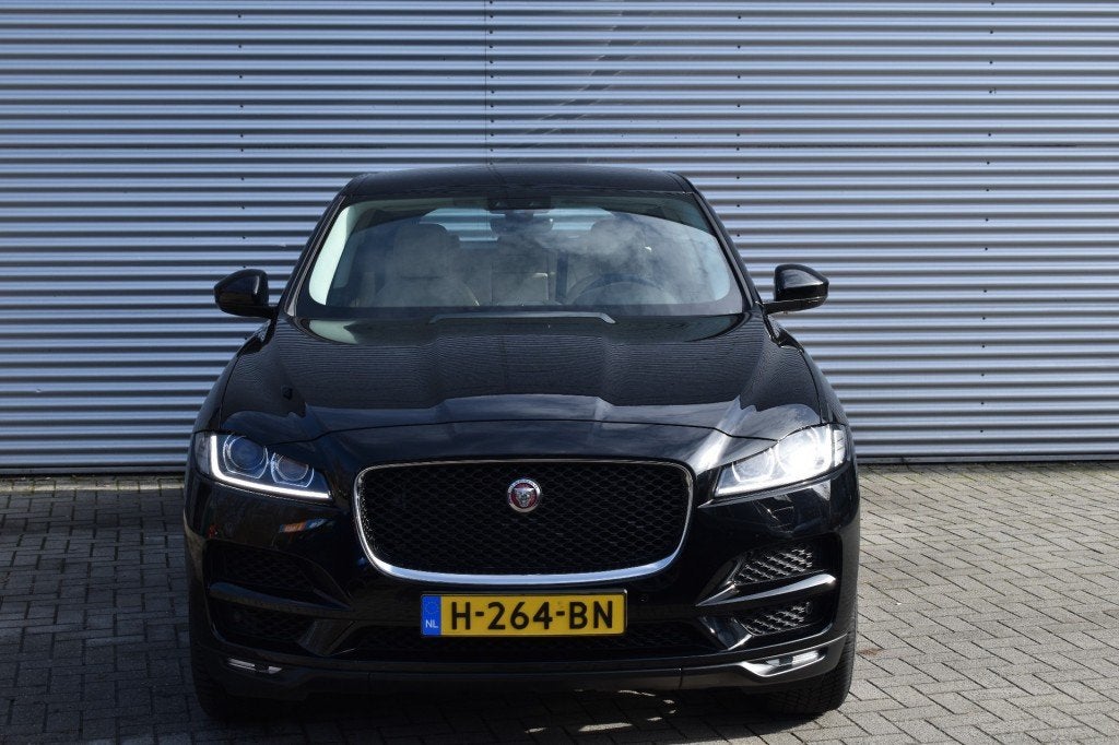 Jaguar F-PACE 2.0T AWD PRESTIGE / LEDER + STOEL VERW. / P.CA, Auto's, Jaguar, 4 cilinders, USB, Zwart, Bedrijf