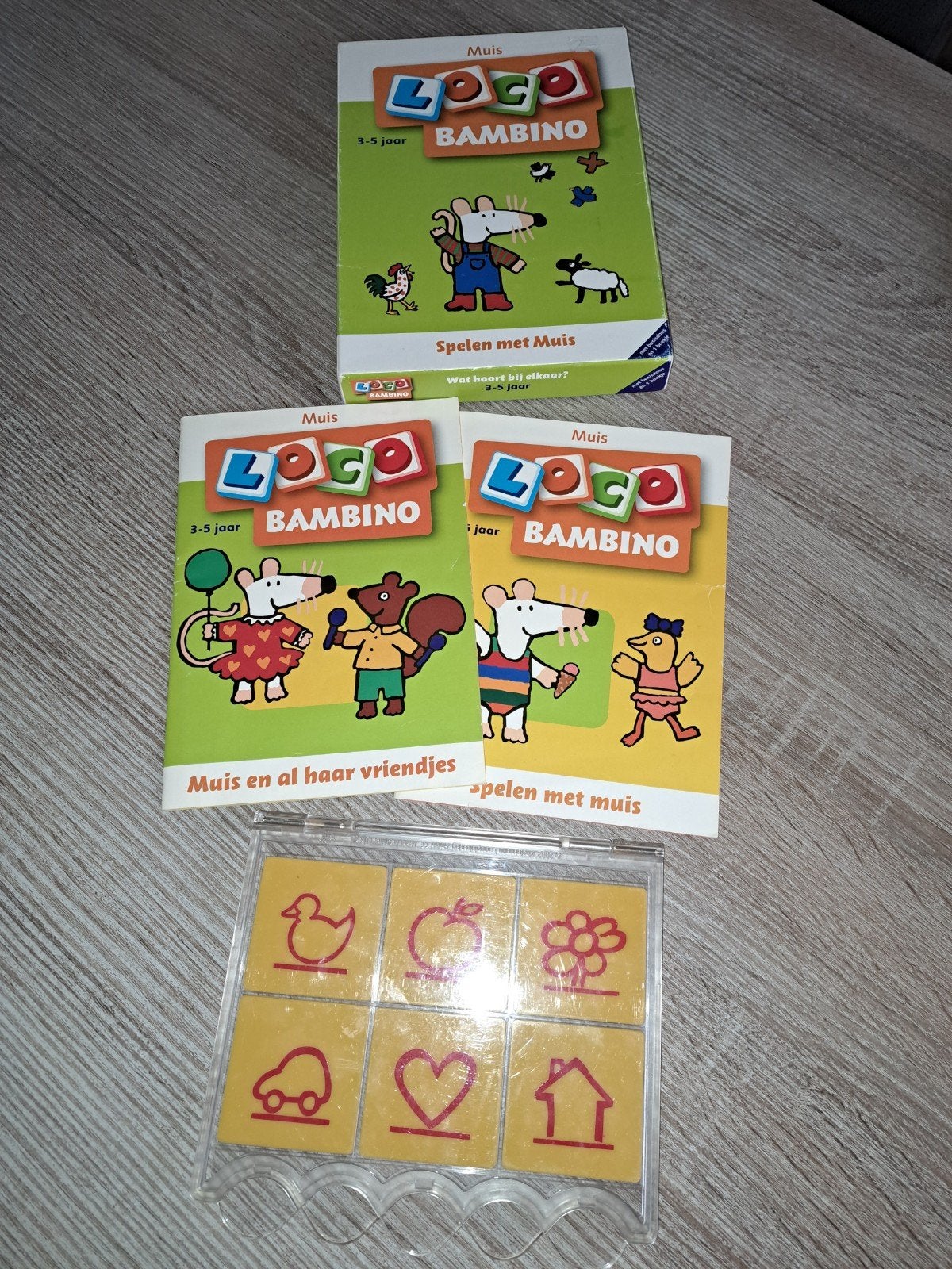 Bambino loco spelen met muis, Ophalen of Verzenden