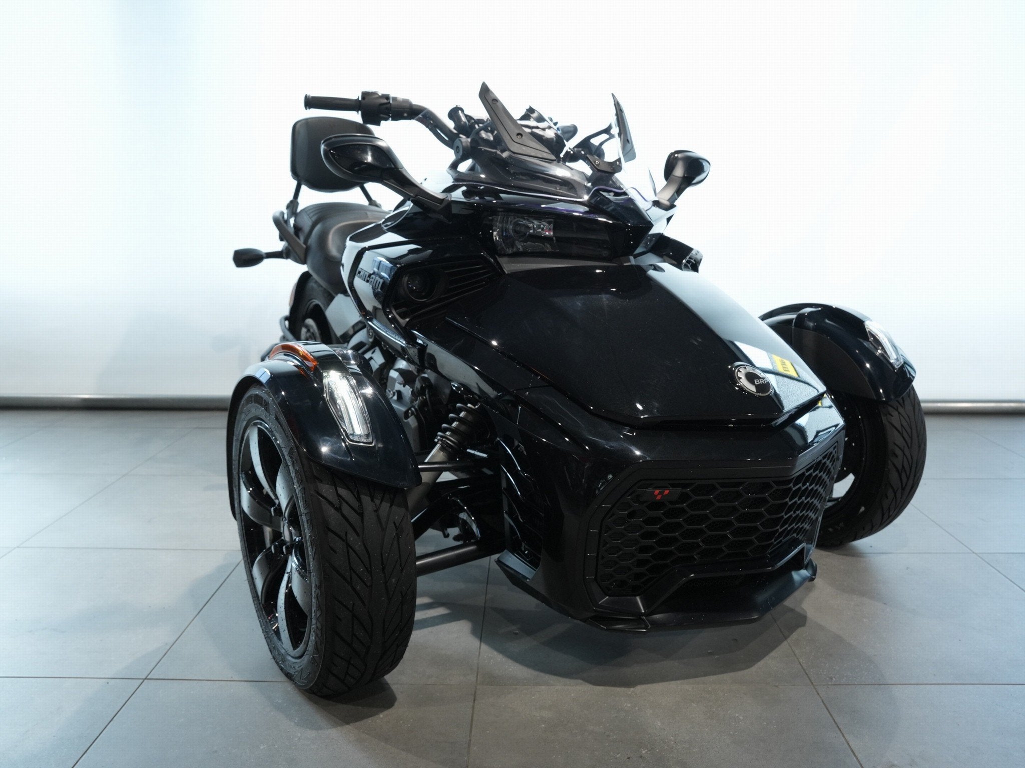 CAN-AM SPYDER F3 (bj 2021), Motoren, BRP Benelux, Infobrpbenelux@brp.com, Meer dan 35 kW, Oktrooiplein 1/ bus 402
9000  Gent, BE