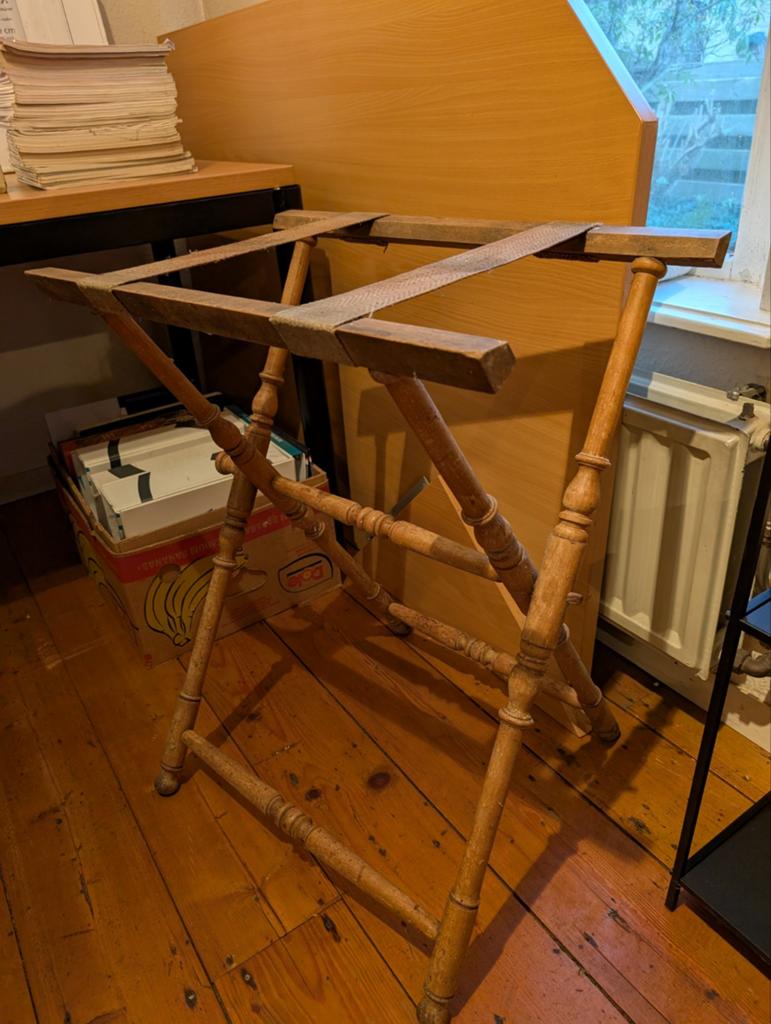 Vintage koffer tafel., Gebruikt, Vintage, Industrieel, 55 tot 75 cm, Rechthoekig