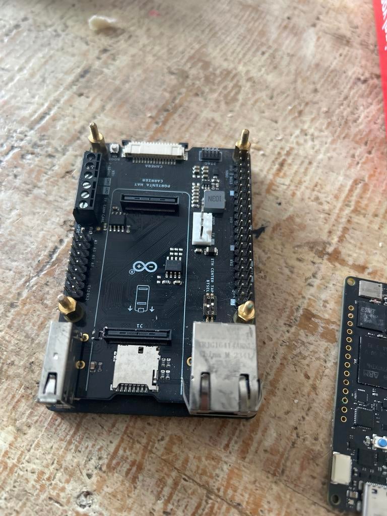Arduino Portenta H7 Carrier met Portenta HAT, Ophalen of Verzenden, Gebruikt, Minder dan 4 GB, Onbekend