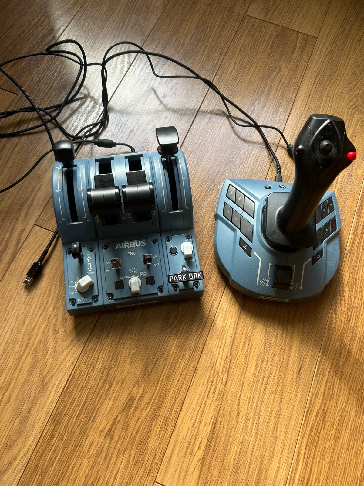 Thrustmaster Captain Pack X Airbus Edition, Computers en Software, Ophalen of Verzenden, Zo goed als nieuw