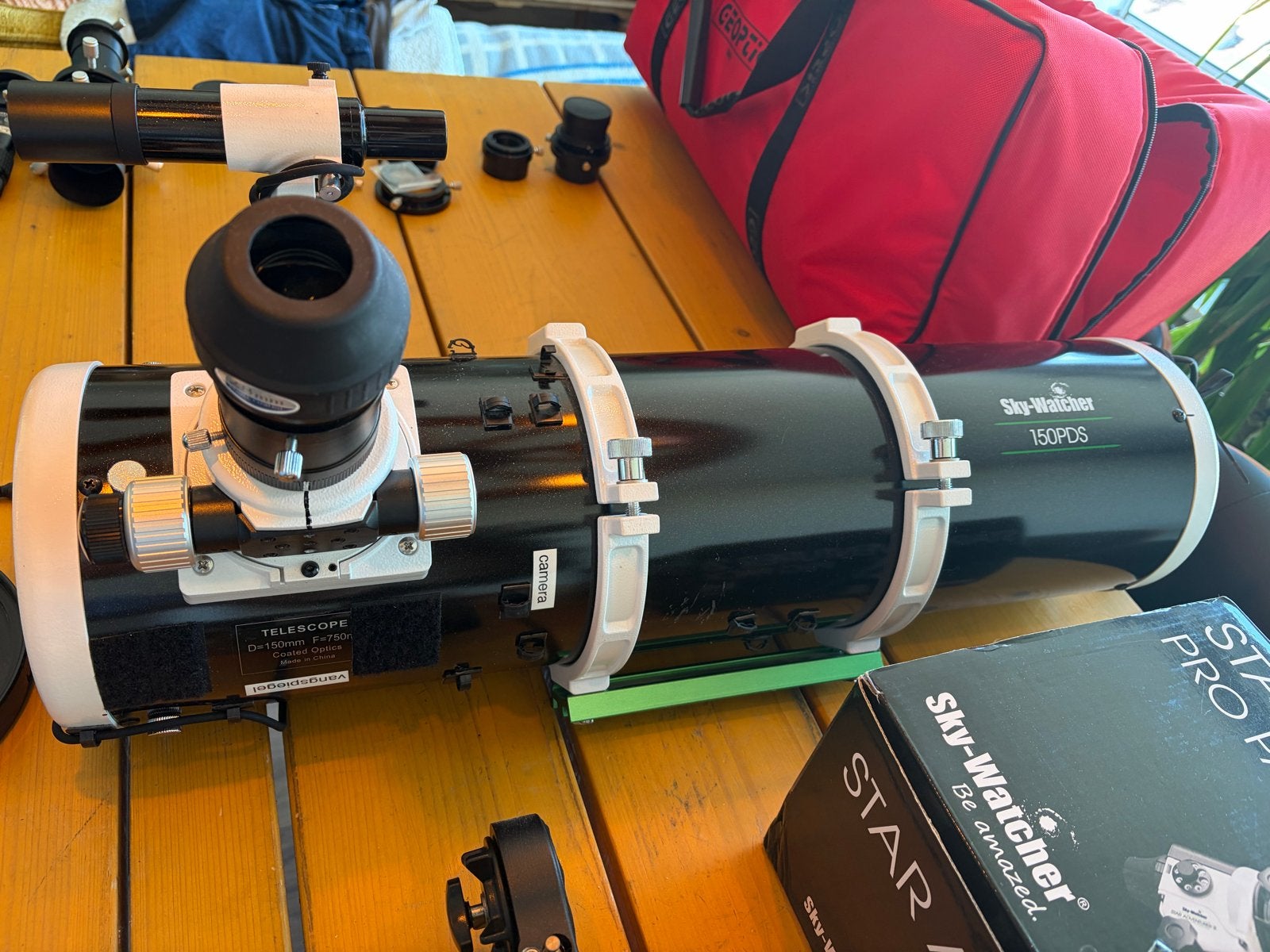 Sky-Watcher 150PDS,  Star Adventurer 2i, coma corrector, Gebruikt, 80 tot 200 mm, Met statief, Spiegeltelescoop (reflector)