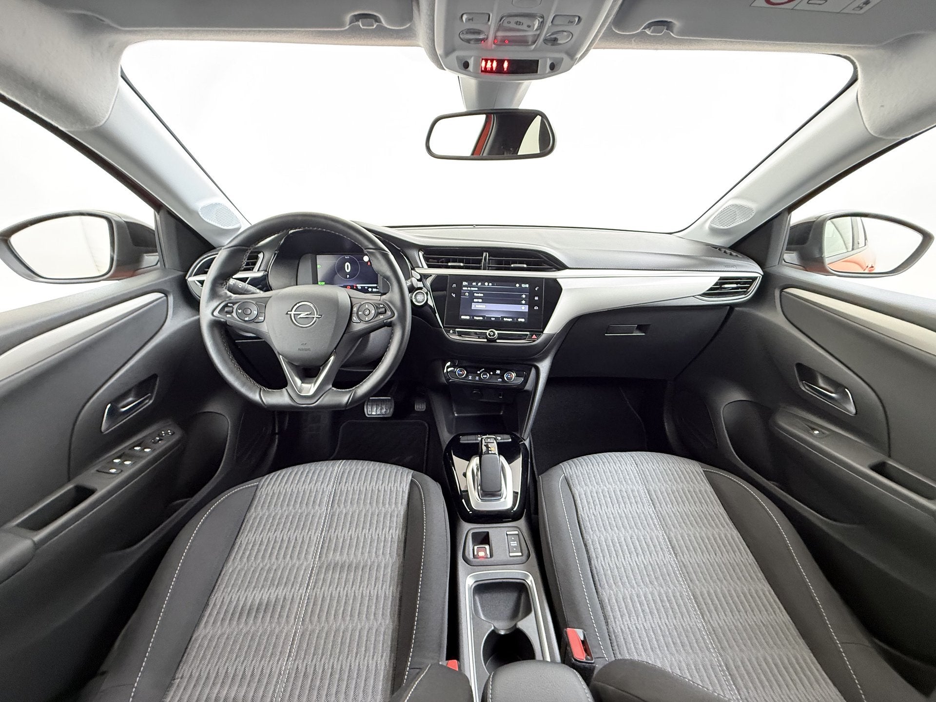 Opel CORSA-E 50kWh Warmtepomp Ecc Apple Carplay Android Auto, Auto's, Gebruikt, Zwart, Overige kleuren, 24 min