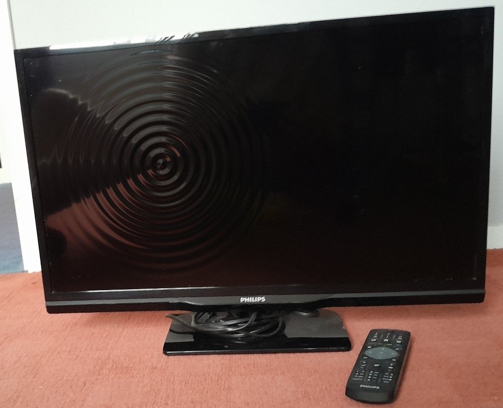 GEBRUIKTE MAAR NOG GOED WERKENDE PHILIPS TELEVISIE, Ophalen, Philips, Gebruikt, LCD