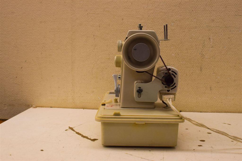 Vendomatic Naaimachine 50602, Hobby en Vrije tijd, Naaimachines en Toebehoren, Ophalen of Verzenden, Gebruikt, Naaimachine, Singer