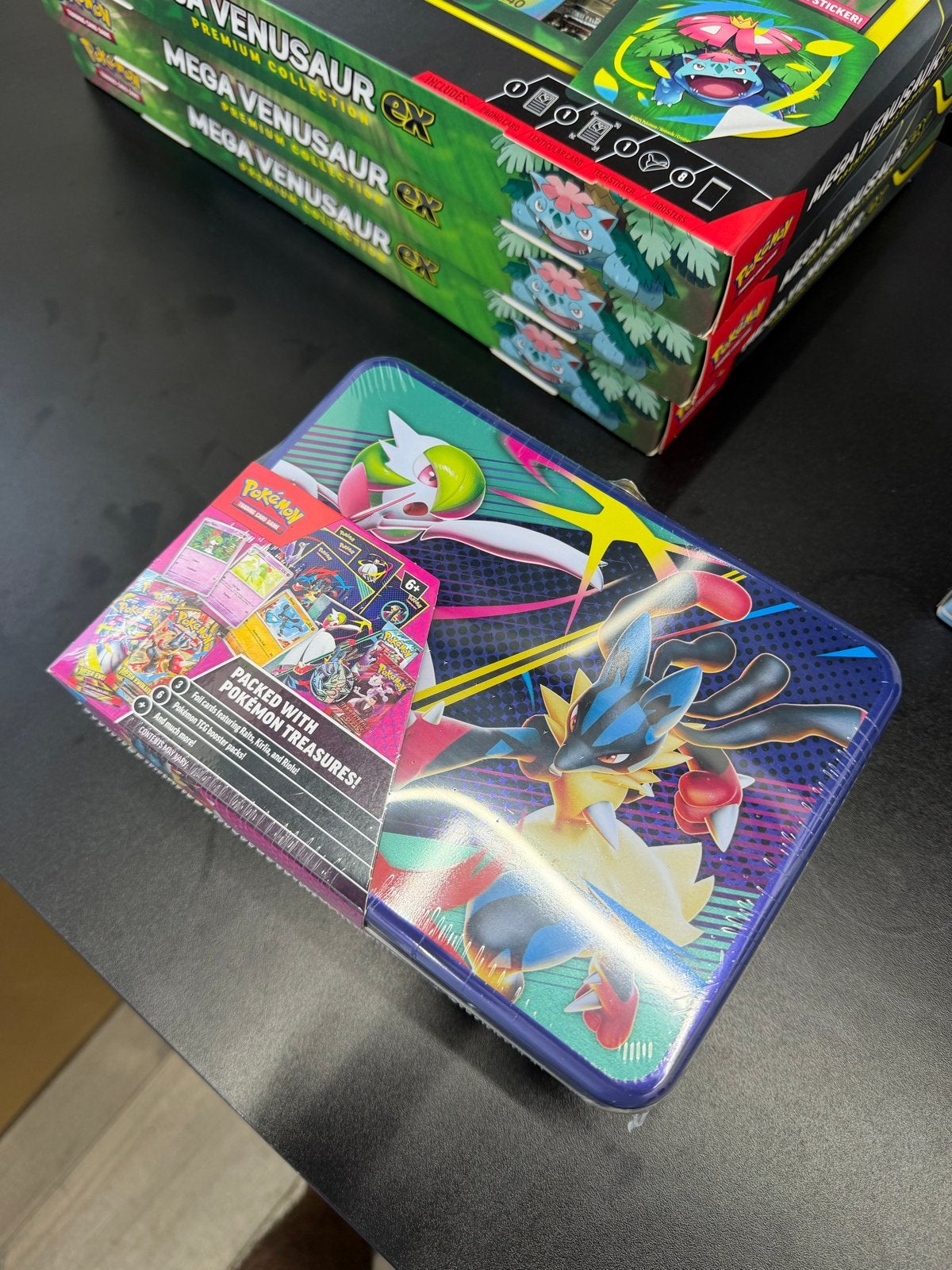 Pokémon Collector Chest met Lucario en Gardevoir, Ophalen of Verzenden, Nieuw, Overige typen