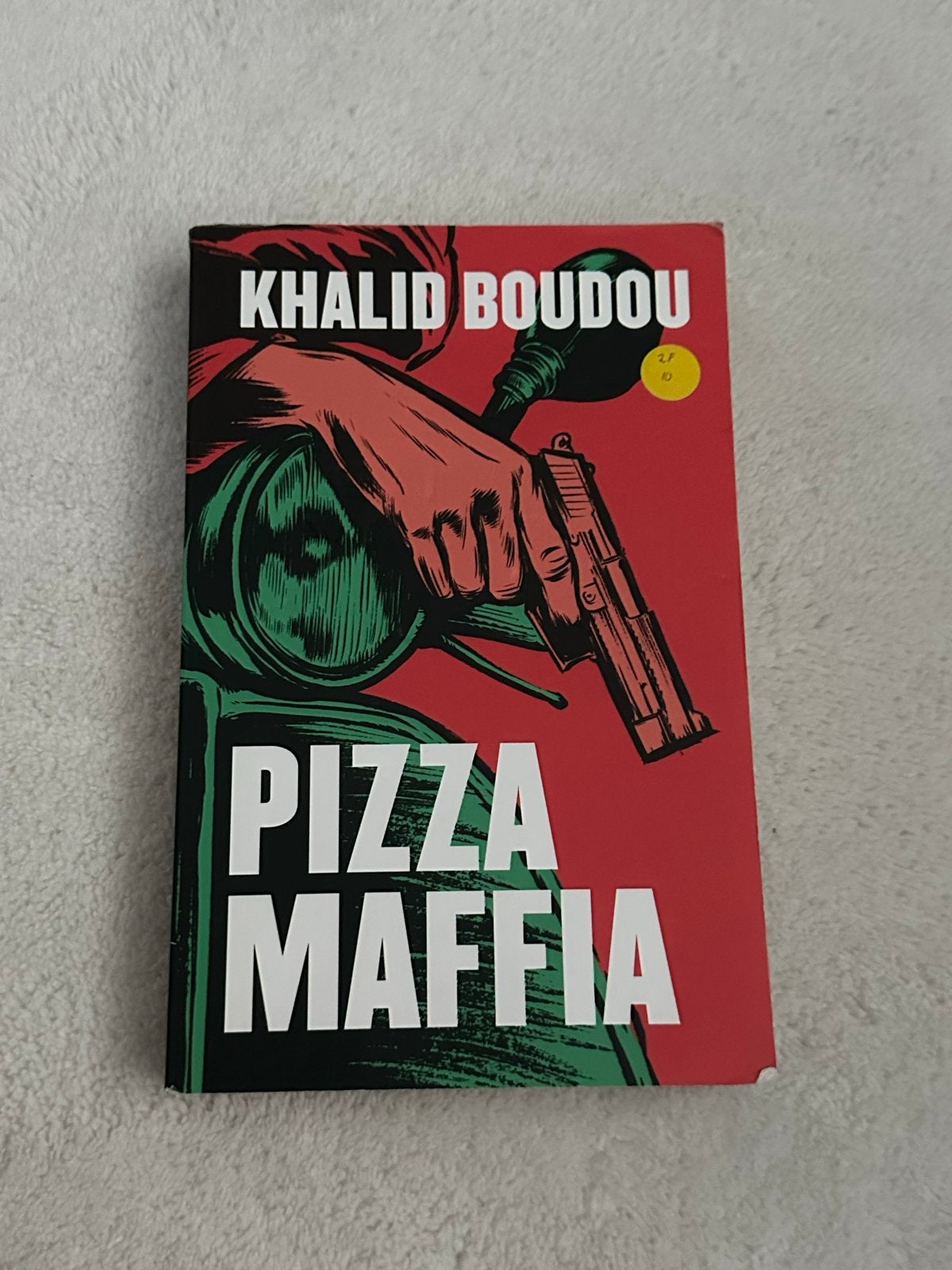 Pizza Maffia - Khalid Boudou (gesigneerd), Ophalen of Verzenden, Gelezen, Nederland