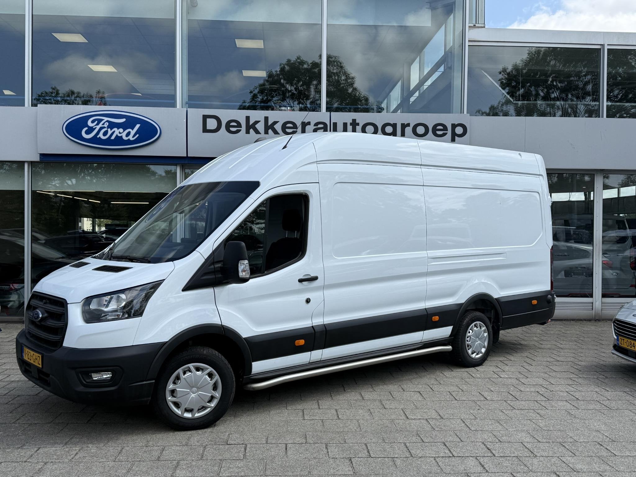 Ford Transit 350 2.0 TDCI L4H3 Trend RWD NAVI-ACHTERUITRIJ C, Euro 6, 4 cilinders, 2800 kg, Wit