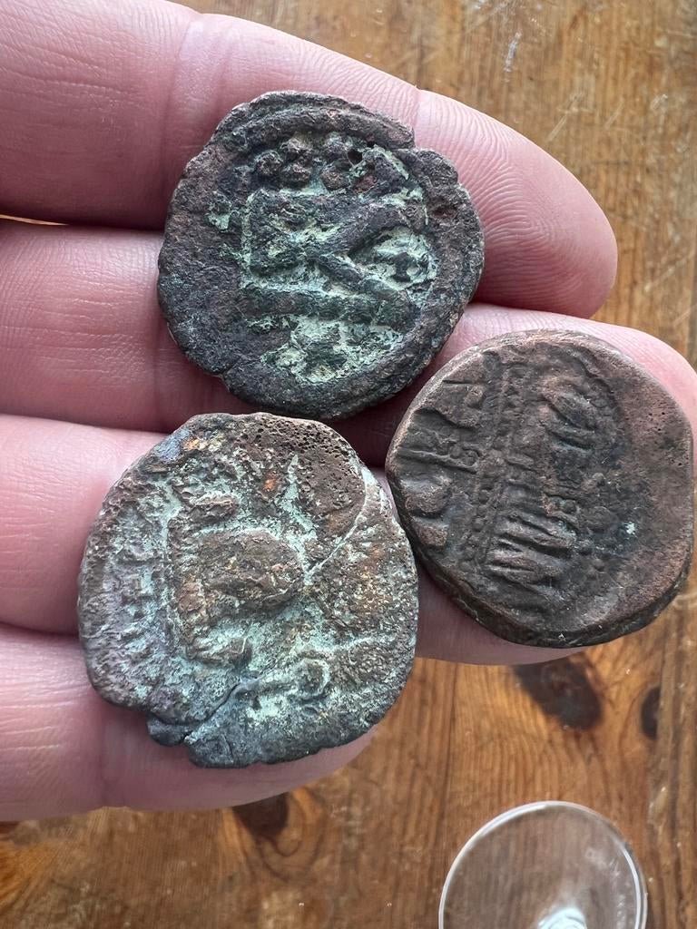 3 grote Byzantijnen munten, Ophalen of Verzenden, Overige landen