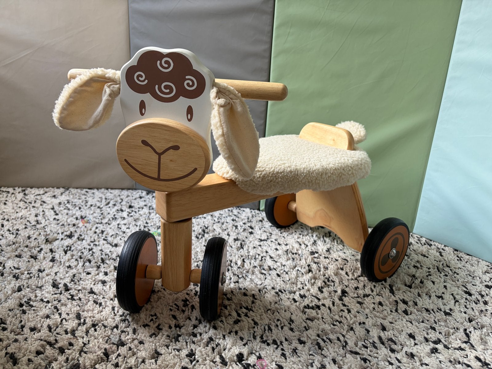 Houten loopfiets schaapje I’m toy, Ophalen of Verzenden, Zo goed als nieuw, Loopfiets