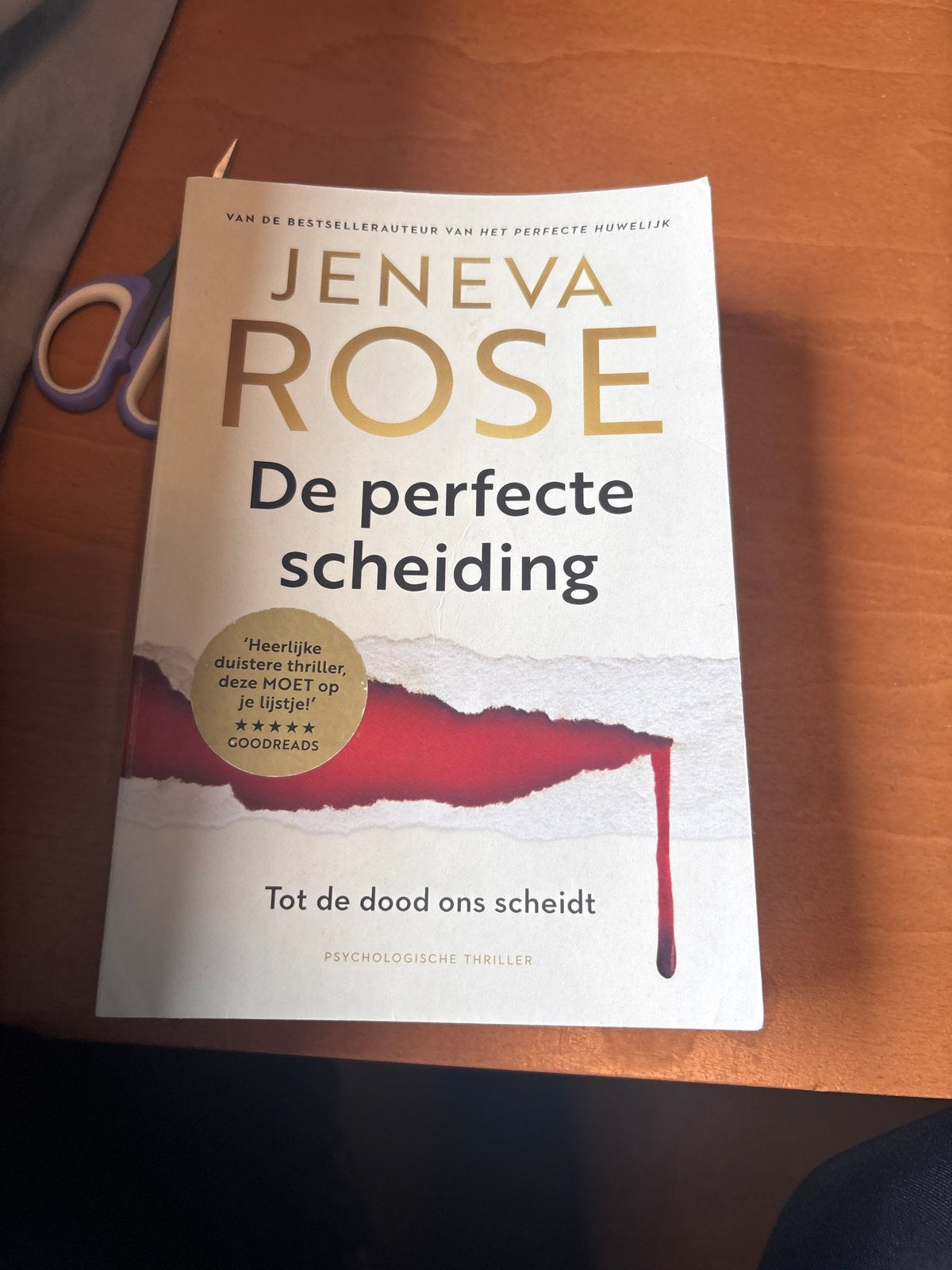 De perfecte scheiding - Jeneva Rose (Psychologische thriller, Boeken, Ophalen of Verzenden, Zo goed als nieuw, Wereld overig
