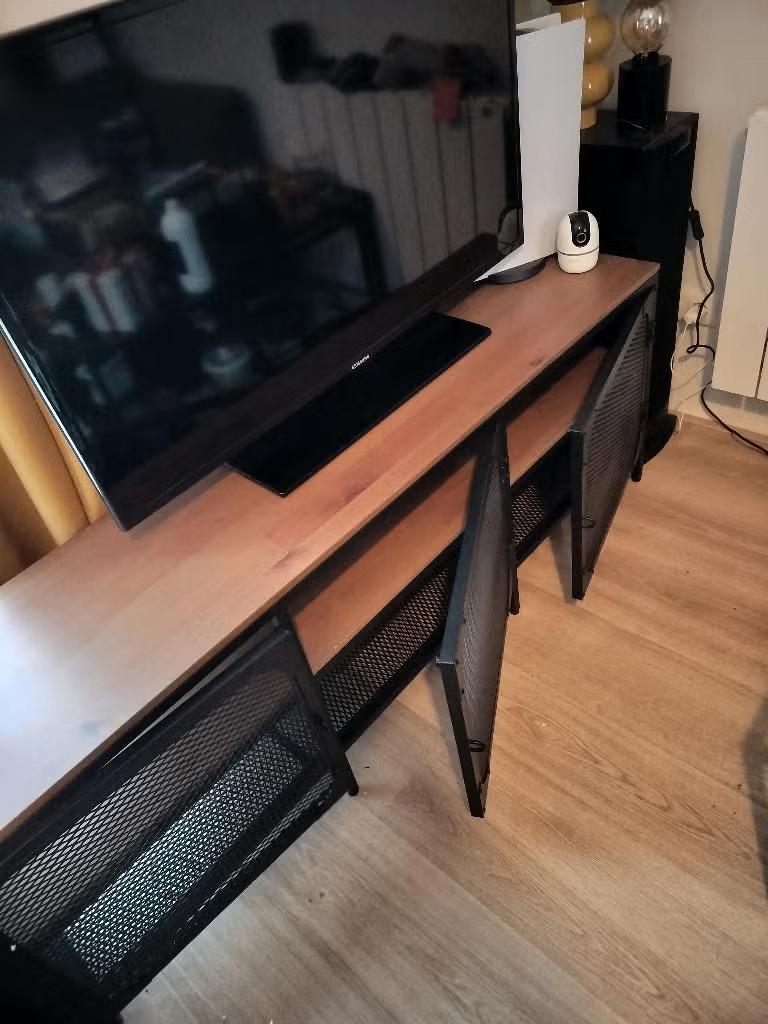 Ikea Fjällbo TV-meubel, Huis en Inrichting, Ophalen, Grenenhout, Gebruikt, 100 tot 150 cm