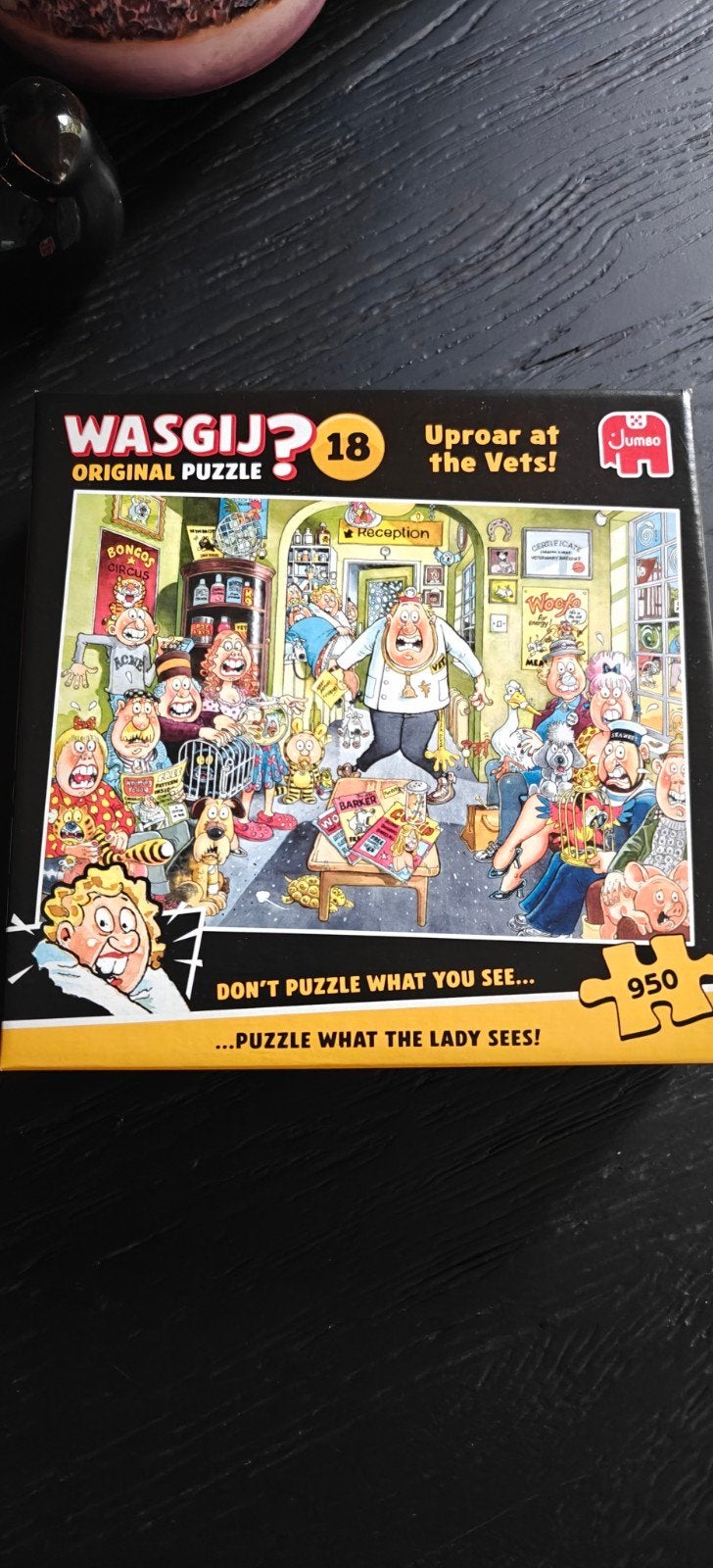 Wasgij Original Puzzel 18 - Uproar at the Vets! (950 pcs), Ophalen of Verzenden, 500 t/m 1500 stukjes, Zo goed als nieuw, Legpuzzel