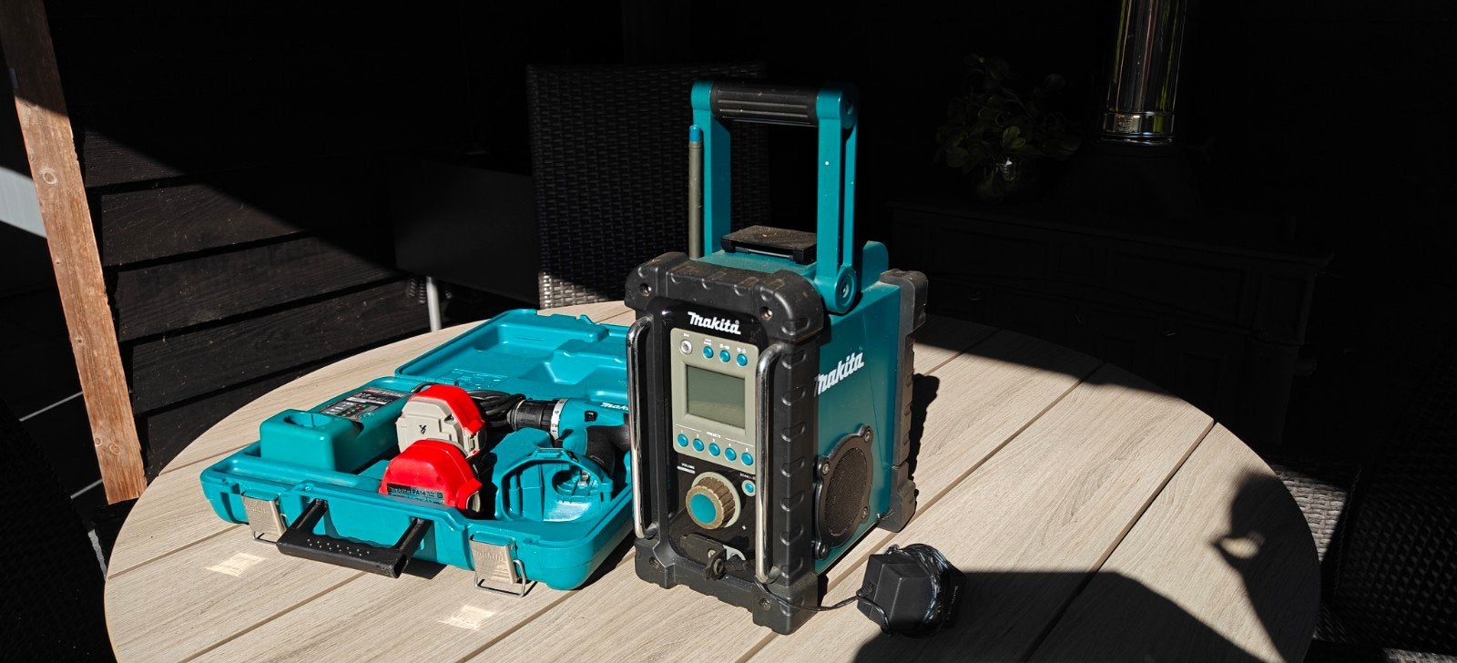 Makita 6281D Boor- en Schroefmachine met Radio BMR100, Ophalen, Gebruikt, Boor- en Schroefmachine