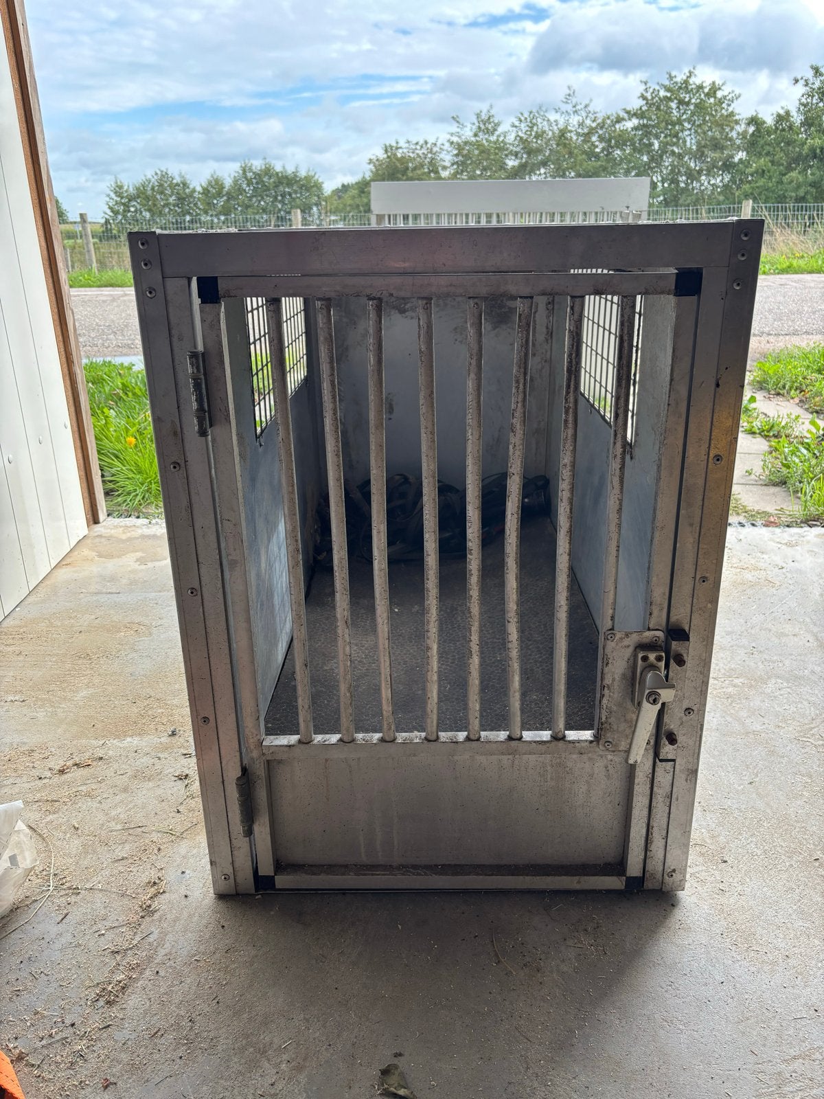 Auto honden kennel, Ophalen, Gebruikt