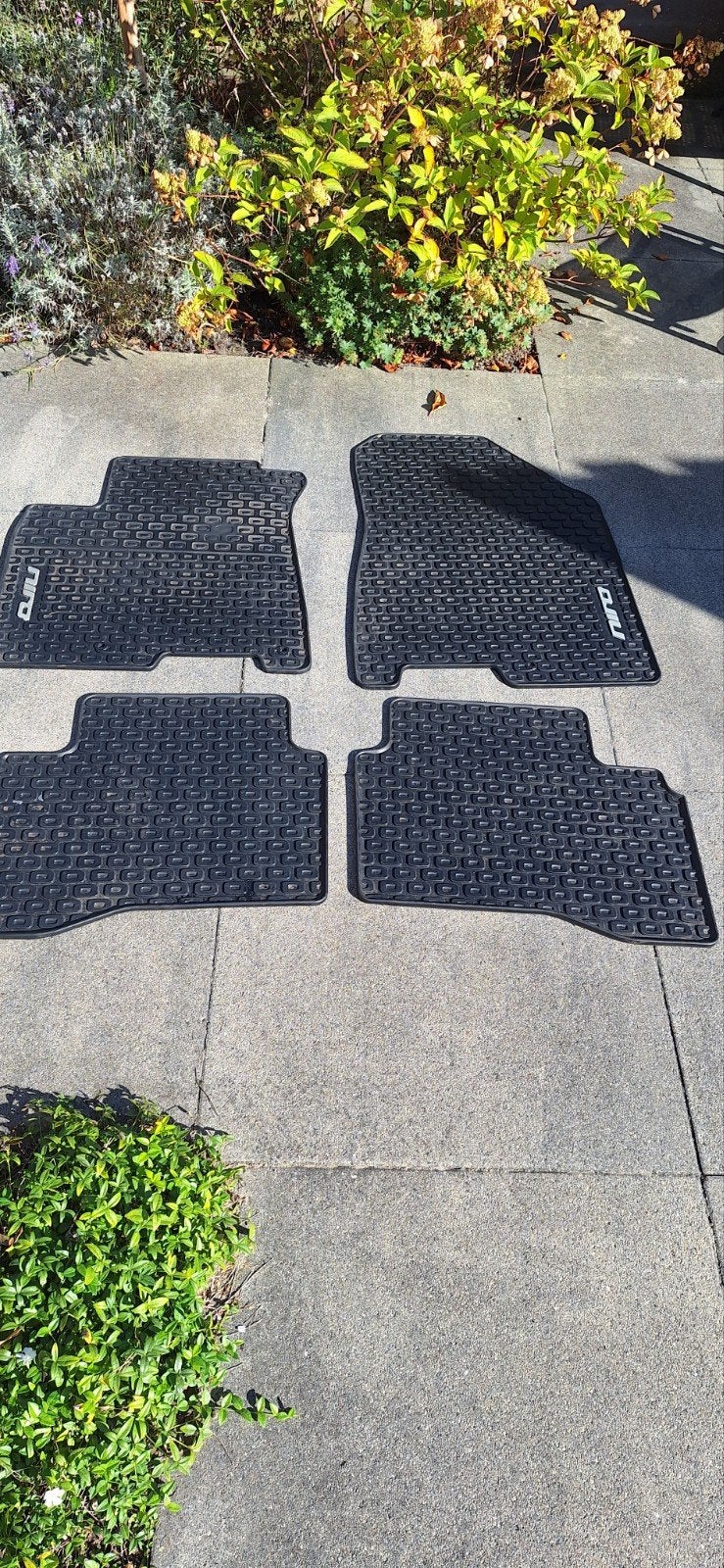 Foto 2 van Rubberen mattenset (winter) voor Kia Niro aug 2021