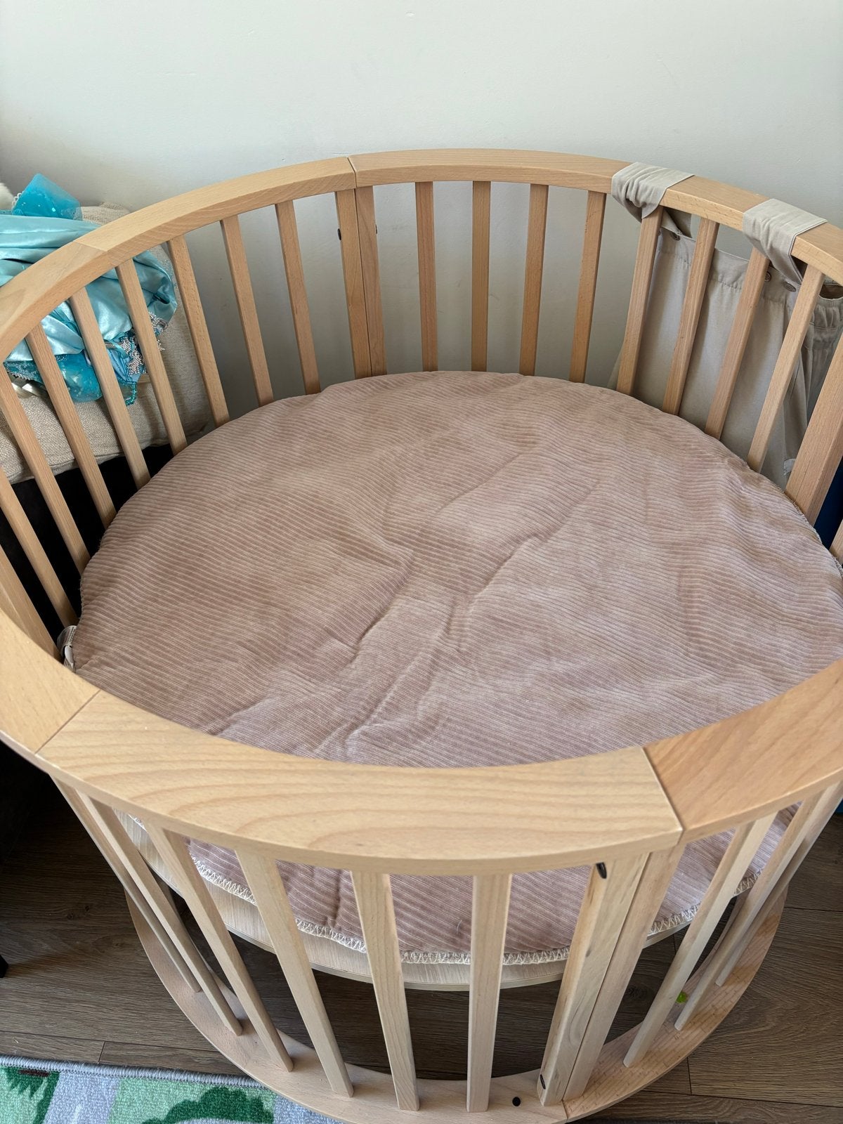 Box rond Europe Baby incl Koeka boxkleed., Kinderen en Baby's, Boxen, Ophalen, Zo goed als nieuw, Rond, Boxkleed