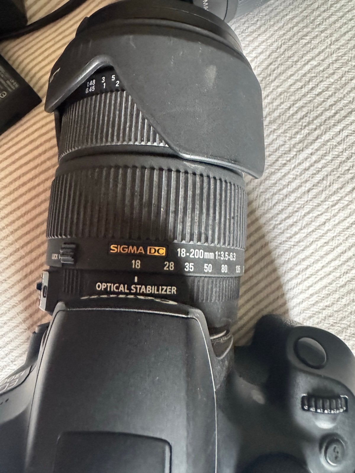 Canon EOS 1300D met Sigma 18-200mm en Canon 18-55mm lens, Audio, Tv en Foto, Fotografie | Lenzen en Objectieven, Gebruikt, Sigma