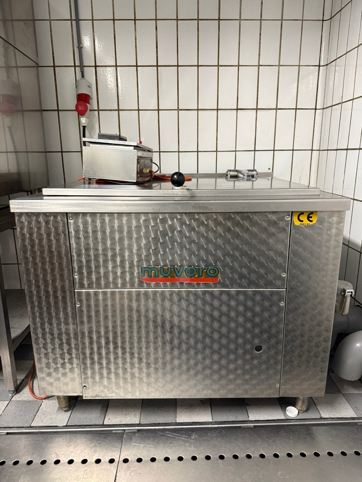 Muvero kookketel 200 liter, Ophalen, 60 cm of meer, 4 kookzones, Zo goed als nieuw