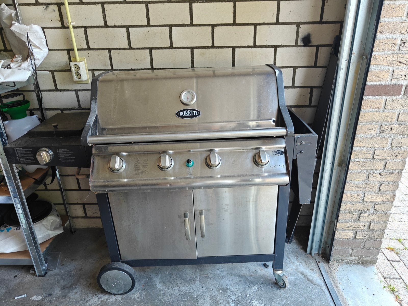 Boretti Gasbarbecue, Ophalen, Gebruikt
