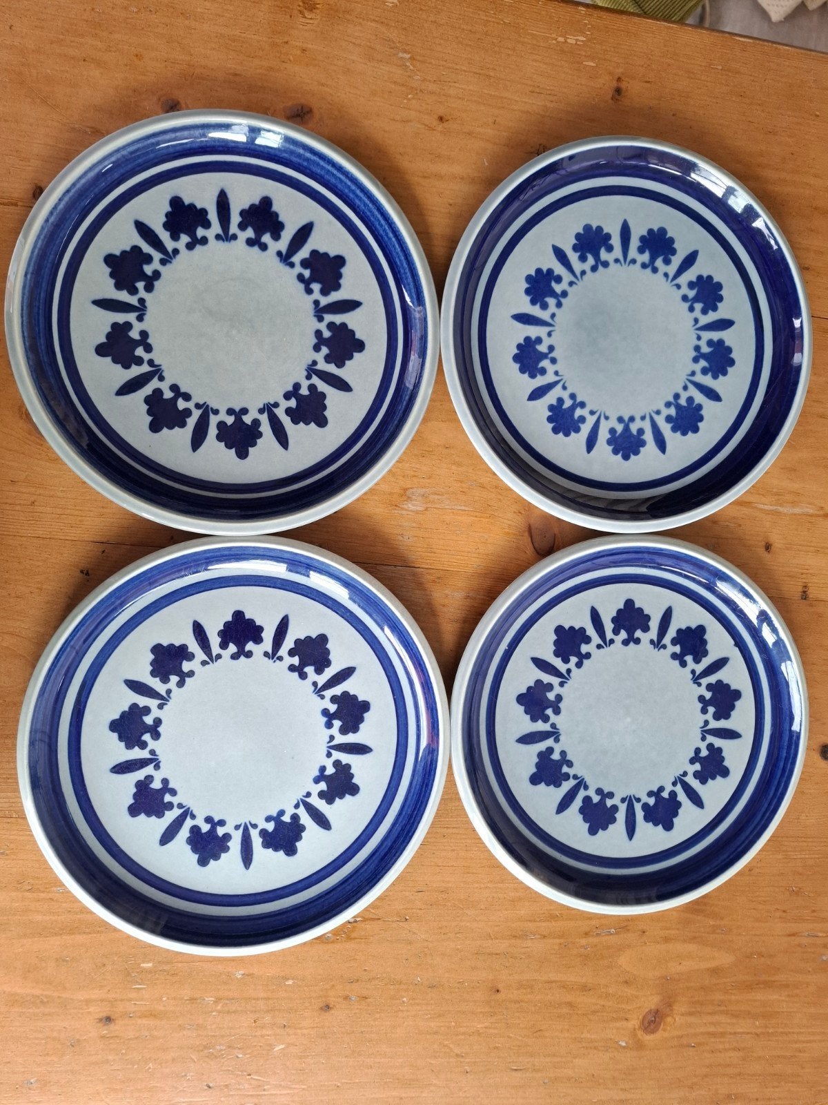 4 Boch Le Louviere Baltic dinerborden, Gebruikt, Vintage, Ophalen of Verzenden, Bord(en)