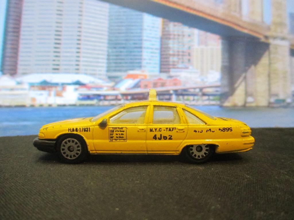 1:70 1996 Chevrolet Caprice New York Yellow Cab Taxi Edocar, Ophalen of Verzenden, Nieuw, Auto