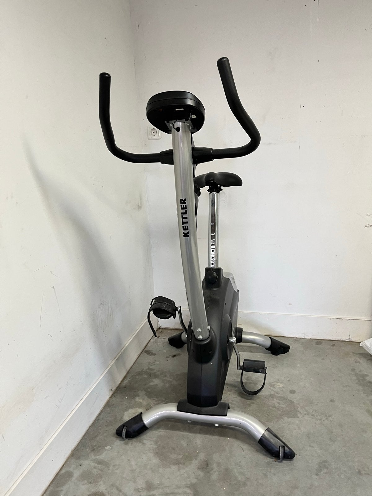 Hometrainer Kettler Paso 100 - Basic-Line, Ophalen, Zo goed als nieuw, Metaal, Benen