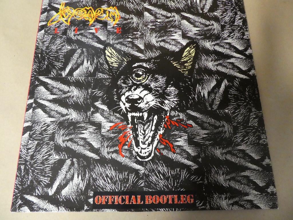Venom – Live (Official Bootleg) 1986, Cd's en Dvd's, Vinyl | Hardrock en Metal, Originele persing, Verzenden, Zo goed als nieuw