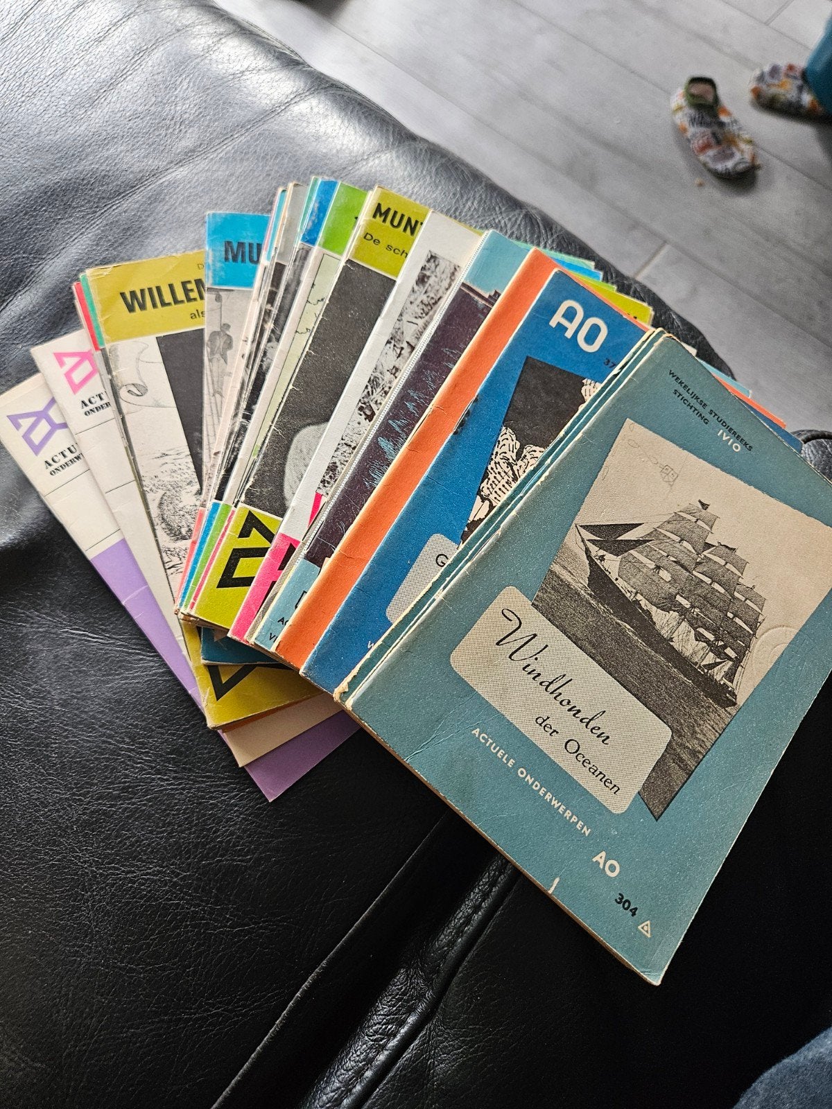 Mooie partij AO-boekjes (40 stuks) - Diverse onderwerpen, Ophalen of Verzenden, Gelezen, Diverse auteurs