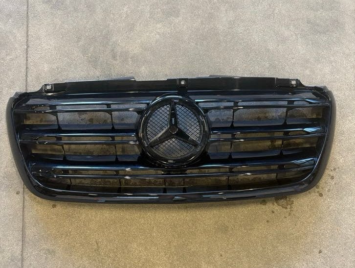 Mercedes-Benz sprinter gril  - Zwart, Ophalen, Gebruikt, Voor, Mercedes-Benz
