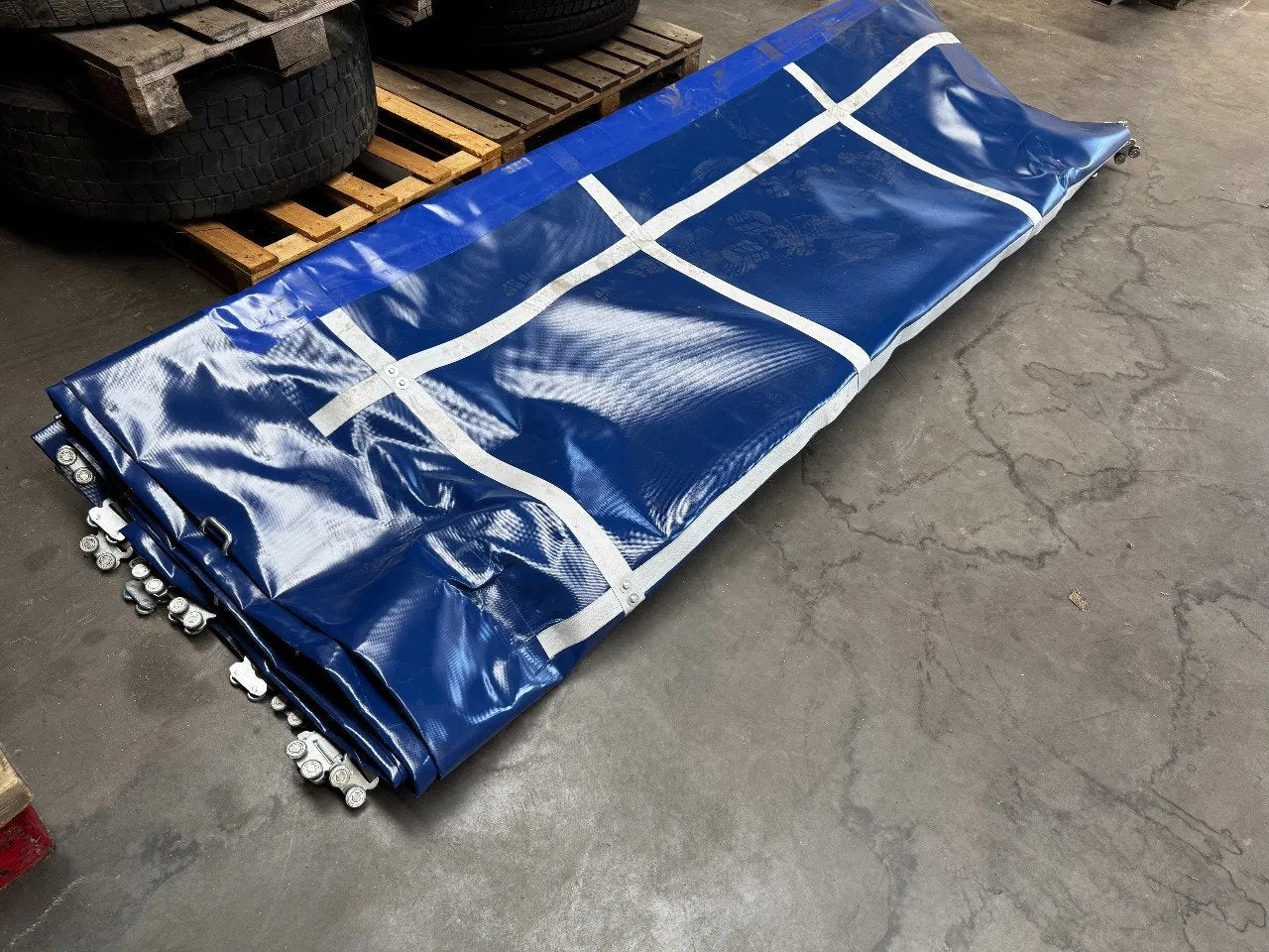 Groenewegen SET nieuwe blauwe XL zeilen (RAL 5013) voor Groe, Nieuw