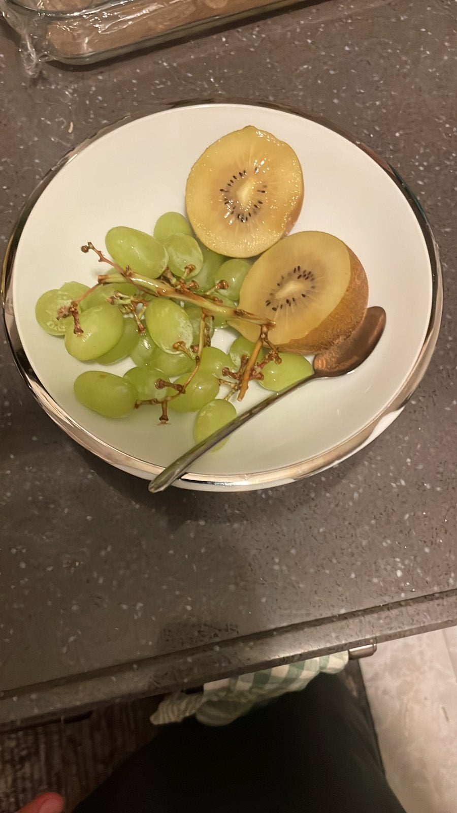 Kiwi en druiven, Ophalen of Verzenden