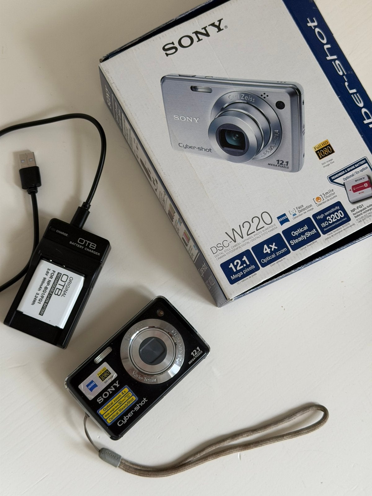 Sony cybershot, Accu, Verzenden, 12 megapixels, Zo goed als nieuw