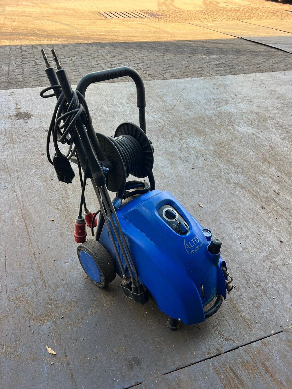 Nilfisk Alto Poseidon 5, industriële hogedrukreiniger!, Tuin en Terras, Hogedrukreinigers, Ophalen, Gebruikt, Elektrisch, Met regelbare waterdruk
