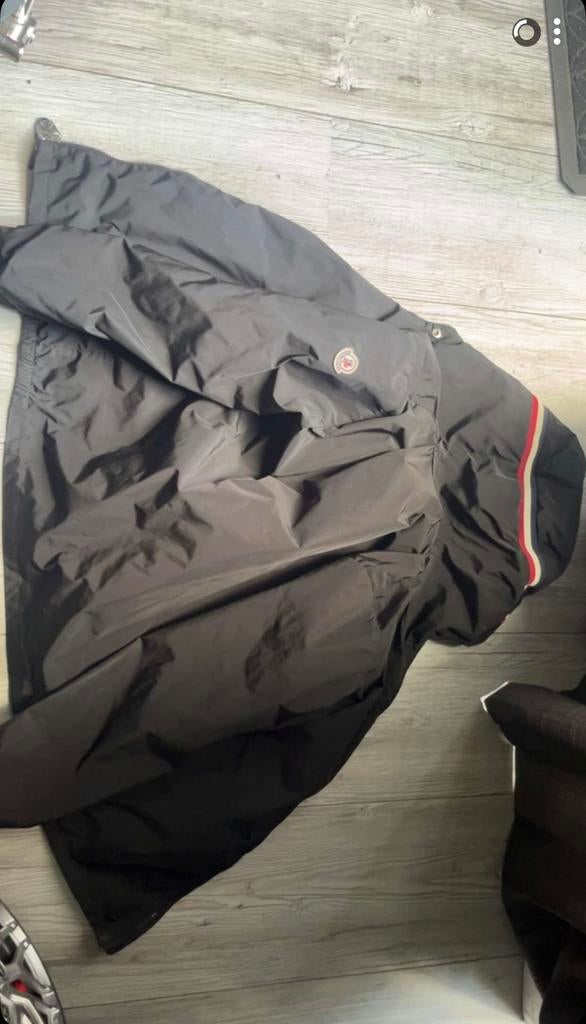 Moncler jas, Ophalen of Verzenden, Zo goed als nieuw, Maat 48/50 (M), Zwart