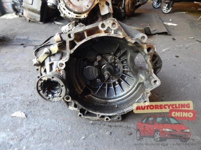 Versnellingsbak van een Volkswagen Golf, Ophalen, Gebruikt, -, Volkswagen
