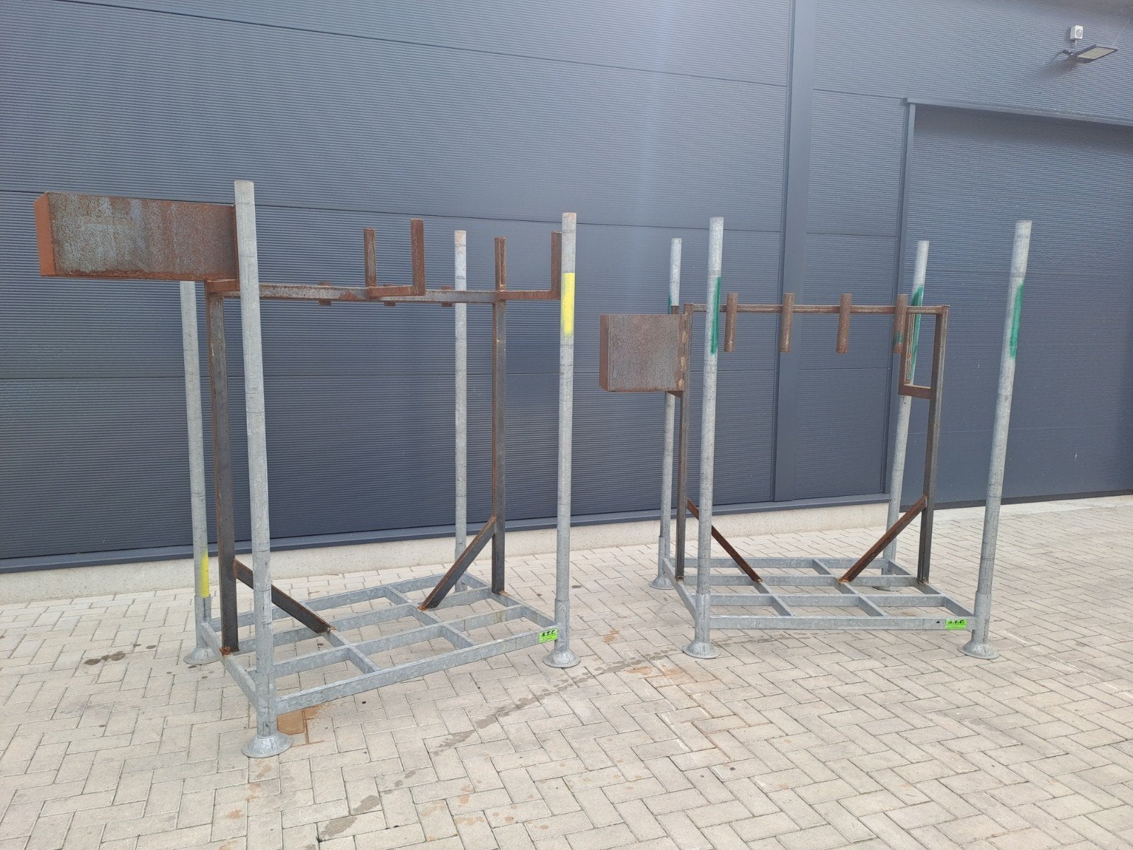 stapelrack stapelbok transportrek steigerbok, Ophalen, Gebruikt
