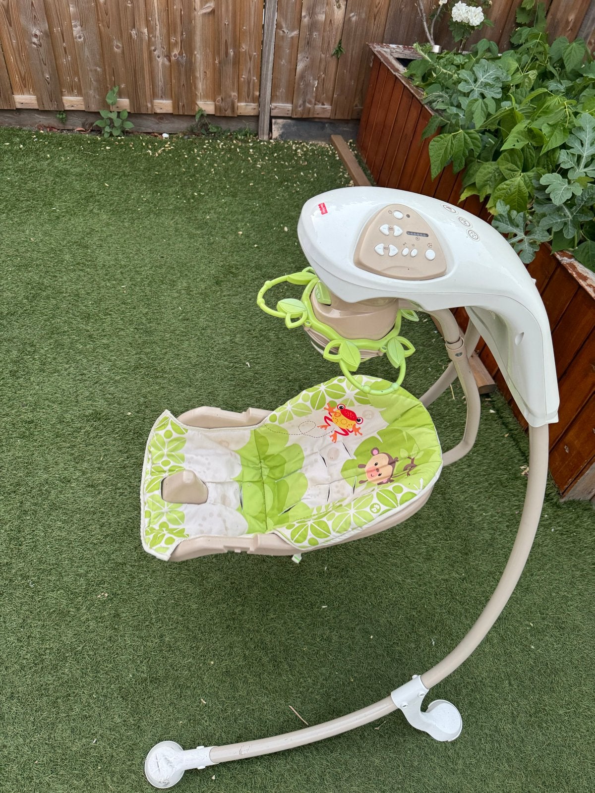 Fisher-Price Baby Swing met Geluid en Muziek, Ophalen, Zo goed als nieuw, Overige typen, Met geluid