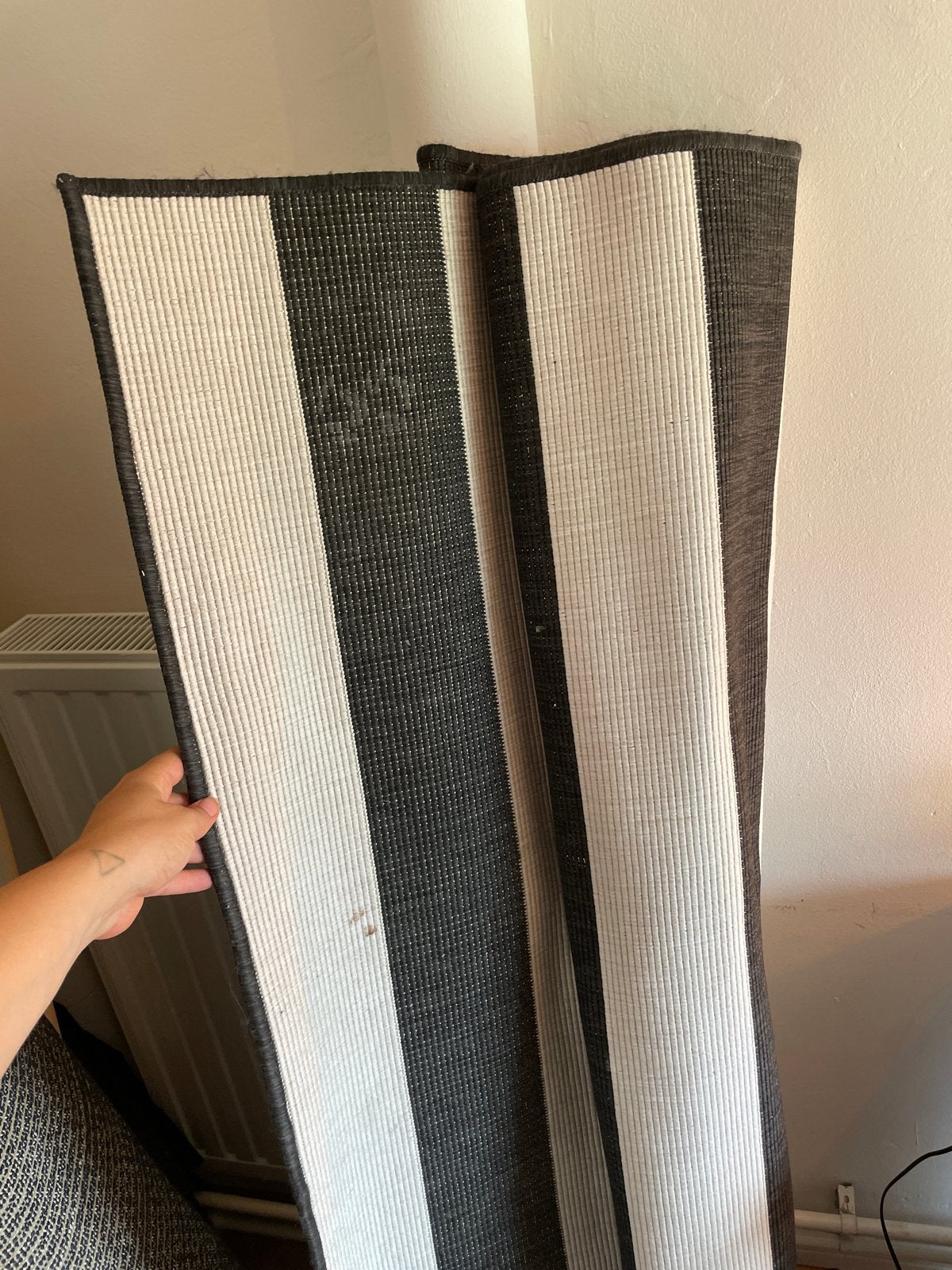 Leen Bakker Kleed Stripes Zwart/Wit Dubbelzijdig - 230x160cm, Ophalen, Gebruikt, Zwart, 150 tot 200 cm