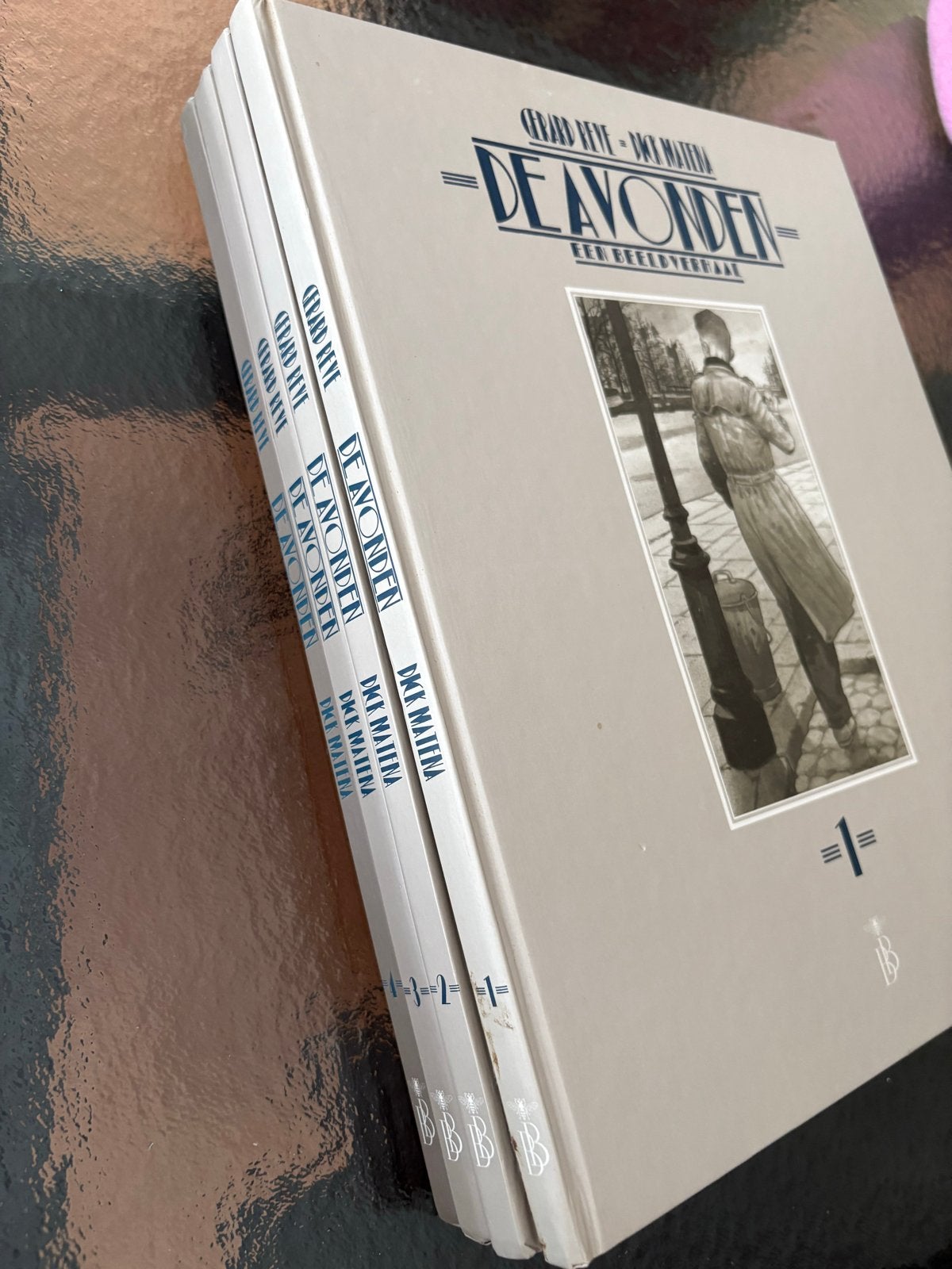 De Avonden Een beeldverhaal - Gerard Reve -  reeks 1-4, Complete serie of reeks, Ophalen of Verzenden, Zo goed als nieuw