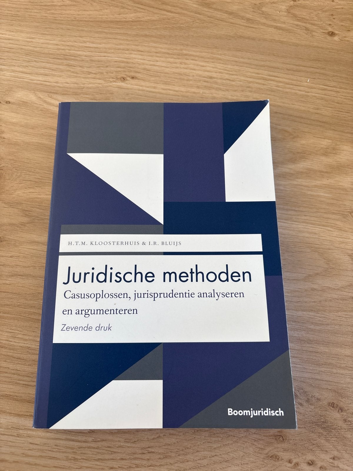 Juridische methoden - Casusoplossen, jurisprudentie, Boeken, Ophalen of Verzenden, Gamma, Zo goed als nieuw, HBO