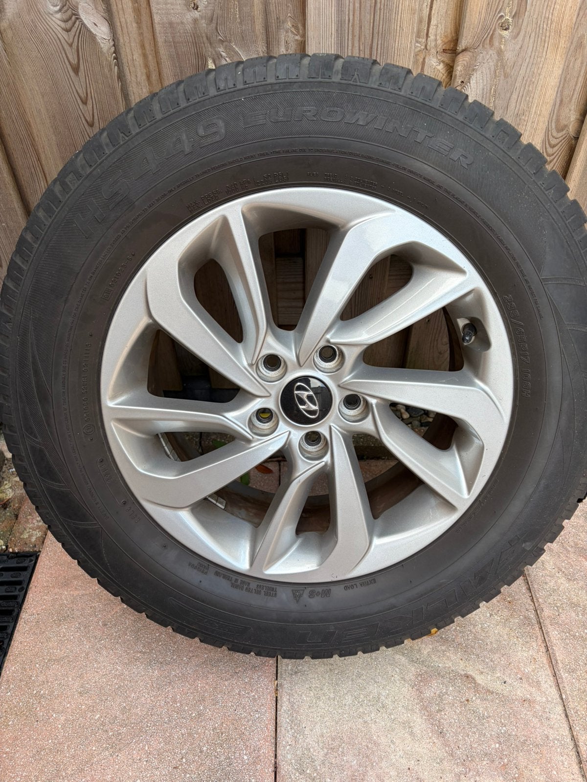 Winterbanden hyundai tucson, Ophalen, 16 inch, Banden en Velgen, Winterbanden