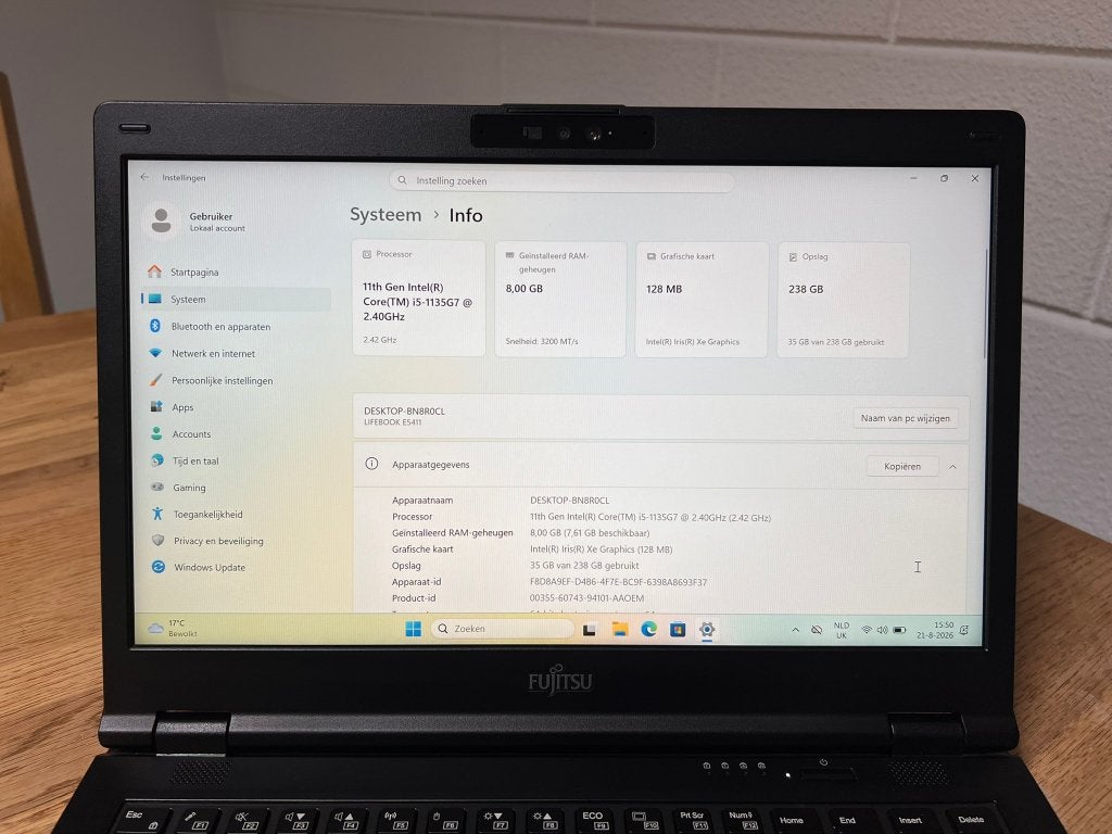 Fujitsu LifeBook E5411 - i5-1135G7, 8GB RAM, 256GB NVMe SSD, 256 GB, Met videokaart, Qwerty, 8 GB