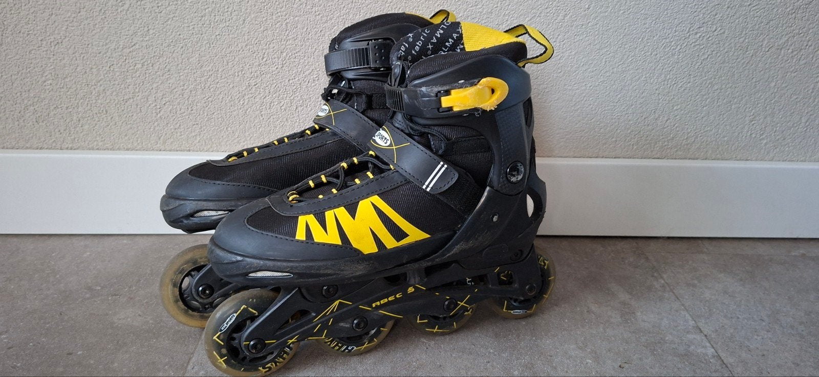 Skeelers (verstelbaar) mt 37- 40, Overige merken, Kinderen, Ophalen of Verzenden, Inline skates 4 wielen